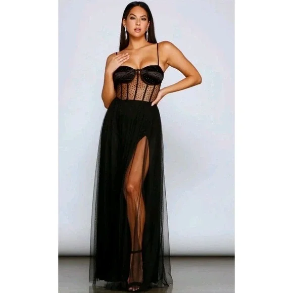 fitted lace wedding dress Venus Mesh Heart Maxi Dress 4XL main image 0